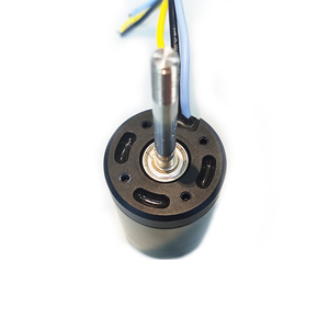 Moteur étanche Maytech 3KW 5090 280KV Outrunner pour bouée de sauvetage télécommandée avec hélice à clé pour <span class=keywords><strong>planche</strong></span> à foil DIY - Product Image 6