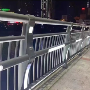 Conception minimaliste moderne d'épaisseur décorative en acier de la taille 3mm de la rambarde 900mm enduite de poudre - Product Image 2