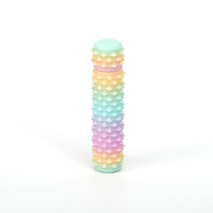 Jouet anti-stress rotatif à picots pour soulager la douleur, idéal pour les adolescents, les étudiants, la révision des examens et les études silencieuses - Product Image 1