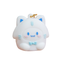 Lampe de nuit LED en silicone en forme de chat, porte-clés lumineux, pendentif portable, lumière scintillante, décoration d'intérieur, breloque de sac