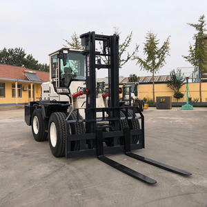 Montacargas Multifuncional con Prensa de Engranajes para Zona Industrial Agrícola, Todoterreno, 4x4, Montacargas para Terrenos Difíciles - Product Image 2