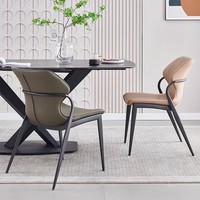 Chaise de salle à manger en cuir minimaliste moderne avec dossier de luxe léger, confort durable pour usage domestique