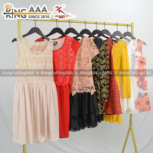 Robes longues délicates en maille ajourée KingAAA, les plus vendues, d'occasion pour femme, pour le quotidien et les trajets, vêtements usagés en balles - Product Image 4