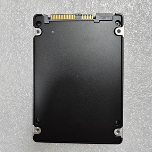 7.68T SAS SSD PM1643 005053160 118000634 12Gbps MZILT7T6HMLA-00AC3 ที่เก็บข้อมูลความจุสูง พื้นที่จัดเก็บข้อมูล 7.68TB สำหรับการจัดเก็บข้อมูลขนาดใหญ่ - Product Image 4