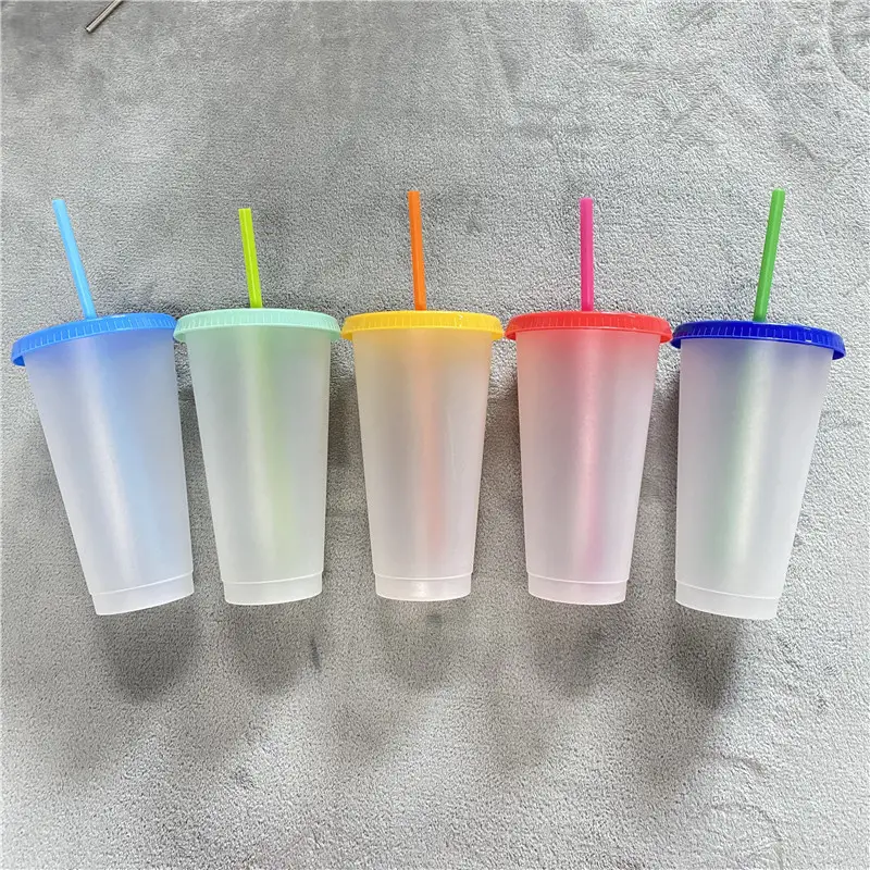 Gobelet en plastique réutilisable 24oz, 500 w, prix d'usine, pour boisson froide et glace, café d'été, couleur changeante, paquet de 5