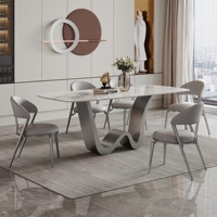 Table à manger moderne en pierre frittée, plateau en faux marbre, base ondulée dorée, table rectangulaire pour salle à manger