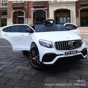 Children's Electric Ride On Car White Plastic 4 Wheel Remote Control Toy For Boys And Girls Age 2 To 4 Years - Product Image 3