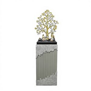Adorno de piso de árbol de la fortuna de gama alta de lujo, artesanías de resina para sala de estar, gabinete de TV, gabinete de vino, decoración de apertura de escalera - Product Image 1