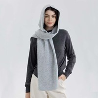 Casquette en tricot esthétique et douce à capuche intégrée avec cache-cou, unie, douce et chaude, pour femme, idéale pour l'hiver, les trajets quotidiens, le shopping et les tenues décontractées
