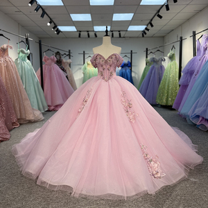Robe de Quinceañera rose scintillante avec appliques en dentelle et fleurs 3D, épaules dénudées Dy6756 - Product Image 1
