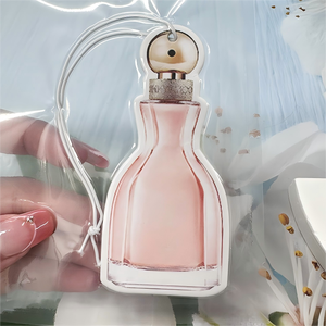 Prezzo all'ingrosso marca profumo di lusso bottiglia design personalizzato doppio lato stampa carta appesa deodorante <span class=keywords><strong>per</strong></span> <span class=keywords><strong>auto</strong></span> personalizzato - Product Image 3