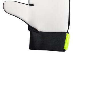 Guantes de portero de fútbol de nuevo diseño para uso deportivo, guantes de portero personalizados de alta calidad a la venta a un precio razonable. - Product Image 2
