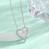 Nouveau collier pour femme en argent sterling 925 avec pendentif cœur aile d'ange et moissanite semi-pavée, bijoux en gros