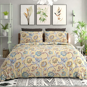 Cotton Lightweight 3 Pieces Queen Size Stitching Reversible Coverlet Set Quilt for All Season - Product Image 1