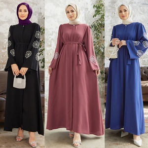 Vendita calda elegante e modesto abito estivo Abaya da donna con perline pesanti abito lungo in strass realizzato in poliestere per medio-orientale - Product Image 1