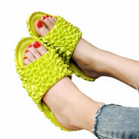 Pantoufles pour femmes en forme de durian, antidérapantes, été, intérieur/extérieur, design en Y, dessus en PVC, semelle extérieure en caoutchouc, pantoufles populaires