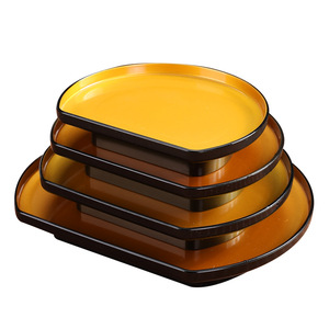 Assiettes de restaurant japonais et coréen ovales rouges, jaunes, noires pour sushis, desserts, collations, hôtels et fêtes - Product Image 3