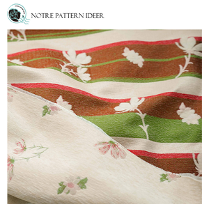 100% tessuto Jacquard in ciniglia multicolore di spessore poliestere per ragazze cappotti eleganti abiti eleganti <span class=keywords><strong>tende</strong></span> ispirate ai piccoli fiori - Product Image 5