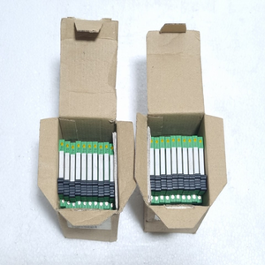 Contact Plc-bsc-24dc/2wbr1 Bloque de Terminales de Base Gris DIN de 3 Vías y 6 Pines - Product Image 1