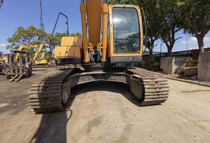 Excavadora de cadenas usada Hyundai 220LC-9S original, 22 toneladas, cucharón de 1m, motor, caja de cambios, bomba, PLC en stock para la venta - Product Image 4