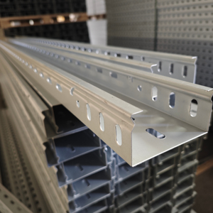 Bandejas para Cables Metálicas Galvanizadas en Caliente, Resistentes al Fuego, Ventiladas/Perforadas, con Capacidad de Carga de 220.46-661.39 lb para la Instalación de Cables - Product Image 2