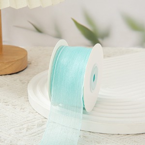 Ruban en organza satiné premium avec finition satinée pour la fabrication de nœuds cadeaux pour flacons de parfum - Product Image 2