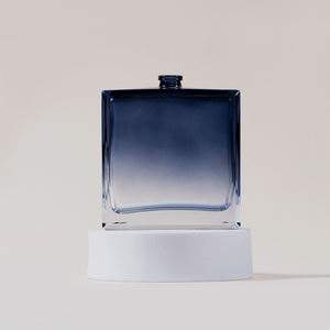 Baja MOQ 30ML 50ML Hombres Oscuro Gradiente Azul Rectángulo Vidrio Perfume Spray Botellas Con Tapa - Product Image 2