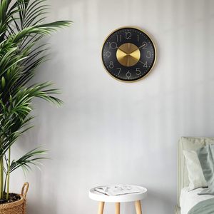 Orologi in metallo di lusso alla moda <span class=keywords><strong>da</strong></span> 12 pollici per soggiorno Custom classico rotondo <span class=keywords><strong>moderno</strong></span> semplice oro silenzioso <span class=keywords><strong>orologio</strong></span> <span class=keywords><strong>da</strong></span> <span class=keywords><strong>parete</strong></span> decorazioni per la casa - Product Image 2