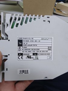 Controlador de Temperatura JUMO 703031/10-001-000-00-000-22/054,015,050,061 - Product Image 5