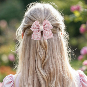 Lot de 2 barrettes à cheveux en tissu polyester doux, avec nœud en dentelle et fleur, style sportif, 4,13 pouces, épingles à cheveux pour filles, princesse, perle 2 - Product Image 6