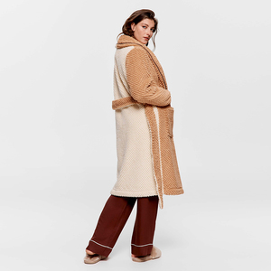 <span class=keywords><strong>Accappatoio</strong></span> da <span class=keywords><strong>Uomo</strong></span> <span class=keywords><strong>Grigio</strong></span> Casual in Raso Combinato a Maniche Lunghe ad Asciugatura Rapida con Design in Pile Corallo 100% Poliestere Serie Invernale - Product Image 5