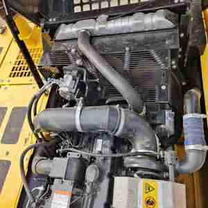 Excavadora de cadenas usada original de Japón con motor, bomba, caja de cambios y PLC para modelos PC200, PC220, PC240, PC300, PC350, PC400 - Product Image 5