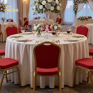 Chaises de salle à manger empilables en métal doré de luxe, vente en gros à prix abordable pour hôtels, mariages, salles de banquet, événements, fêtes et églises - Product Image 1