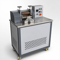 Kunststoff-Pelletiermaschine Kalziumkarbonat-Füllstoff Zweiwalzenmühle CaCO3 Talk-Verbundstoff Misch- und Granuliermaschine für Labortests CE-zertifiziert