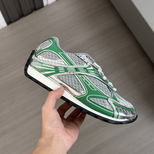 Chaussures de marche tendance personnalisées en microfibre et maille à lacets, confortables, antidérapantes, souples, respirantes, à bout fermé - Product Image 4