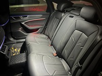 Sièges sport en fibre de carbone personnalisés Audi A3 A4 A5 A6 A7 A8 Q3 Q5 Q7 en cuir véritable et PVC pour RS6 RS7 Barrel Racing Automotive