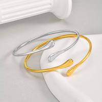 YF8136 Brazalete Abierto de Acero Inoxidable con Baño de Oro PVD de 18K, Resistente al Deslustre y al Agua, Diseño de Gota de Agua, Joyería de Moda para Mujer