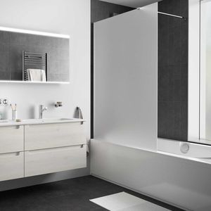 Pantalla de <span class=keywords><strong>bañera</strong></span> sin marco de varios tamaños, <span class=keywords><strong>Panel</strong></span> de ducha de vidrio templado transparente con sello antifugas, divisor de baño moderno - Product Image 1