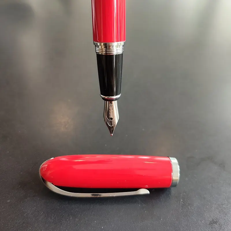 باور ، إمداد مكتبي للكتابة السلسة ، قلم أحمر لطيف للنساء بوسط معدني