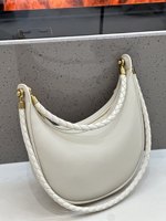 Sac à bandoulière de luxe pour femme en cuir véritable Togo, forme croissant, avec poignée tressée et cuir de vachette grainé