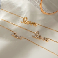 Collar con Colgante de Zirconia en Forma de Estrella de Acero Inoxidable de Moda para Mujer