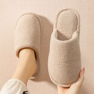 Nouvelles pantoufles d'intérieur chaudes et antidérapantes pour couples, collection automne-hiver 2025, avec doublure en coton - Product Image 3