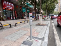 Borne vidéo intelligente AKE en alliage d'aluminium avec caméra ANPR et lecteur LPR haute précision pour système de gestion du stationnement en zone publique