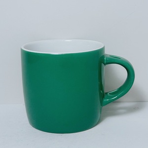 แก้วเซรามิกแบบมีหูจับ สำหรับใช้เดี่ยว ของขวัญทางธุรกิจ สีเขียว ปรับแต่งสีได้ - Product Image 1
