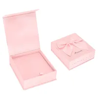 Minicaja de joyería ecológica con Cierre magnético, caja de regalo de joyería, embalaje de cartón rígido con esponja