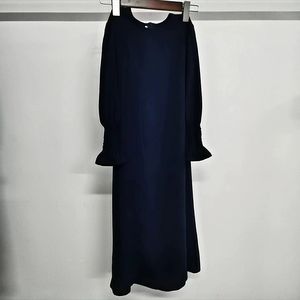 تخفيضات كبرى: طقم عباية وخمار دبي للفتيات (16 لونًا، موديل 2025) من قطعتين، بوليستر مسامي، للأطفال المسلمين في رمضان - Product Image 5