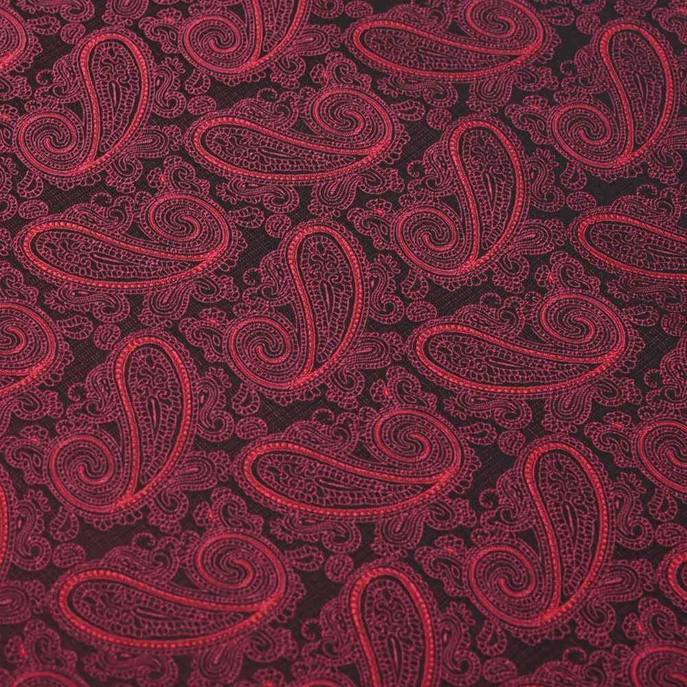 قماش بيسلي مزين بالزهور من مصنع Yili للكنبة، قماش منسوج فريد من الصين من الجاكار بتصميمات مخصصة مُزينة بالزهور