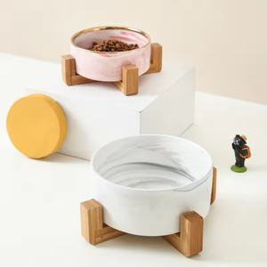 Bol double en céramique écologique et imperméable à motif uni avec support en bois pour la protection du cou, style Phnom Penh - Product Image 3