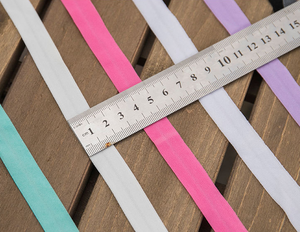 Largeur <span class=keywords><strong>15</strong></span> <span class=keywords><strong>mm</strong></span> noir blanc coloré rose violet chinlon <span class=keywords><strong>plat</strong></span> bord élastique enveloppant bande de passepoil ruban extensible pour sous-vêtements soutien-gorge - Product Image 3