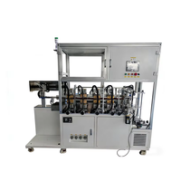 Machine de scellage et d'insertion de becs verseurs pour sachets, entièrement automatique, durable, de qualité alimentaire, contrôlée par PLC, à moteur pneumatique, numérique, en plastique